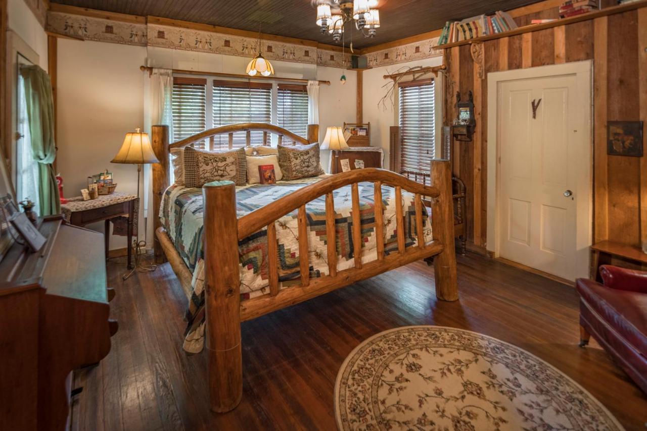 Country Woods Inn Glen Rose Dış mekan fotoğraf