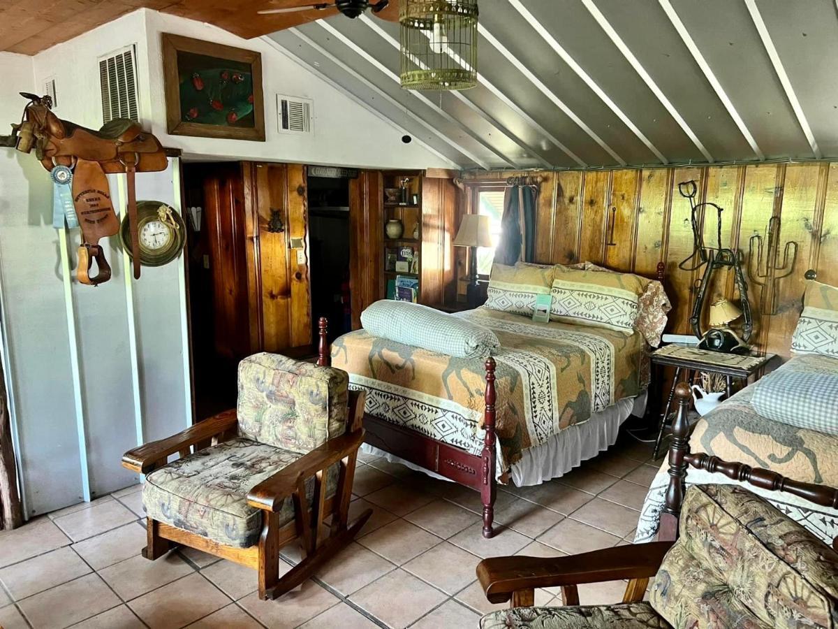 Country Woods Inn Glen Rose Dış mekan fotoğraf
